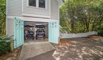 614 Ocracoke Way, Bald Head Island, NC 28461