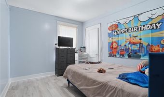 872 Lonsdale Ave, Central Falls, RI 02863