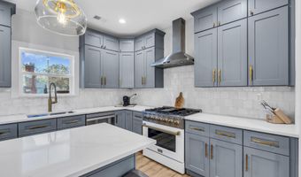 400 Anchor Ave, Beachwood, NJ 08722
