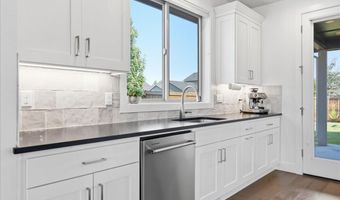 20498 Murphy Rd, Bend, OR 97702