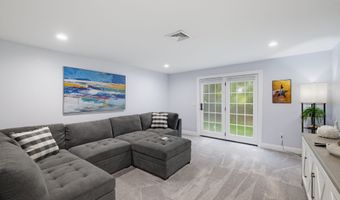 28 Iris Way 28, Berlin, CT 06037