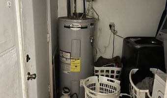 1918 Colquitt Ave, Albany, GA 31707