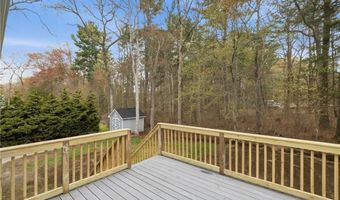 52 Mockingbird Dr, Exeter, RI 02822