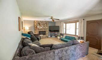 610 N Lantry St, Algona, IA 50511