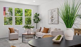 316 Antoni Gln 906, Escondido, CA 92025