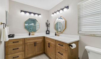 6331 COCOA Ln, Apollo Beach, FL 33572