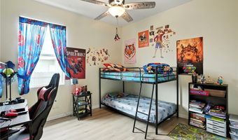 1823 NW 10th St, Cape Coral, FL 33993