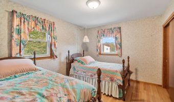 15 Blondin Cir, Burlington, VT 05408