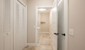 311 Still Water Cir 311, Brookfield, CT 06804