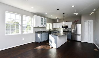 16311 AYRWOOD Ln, Bowie, MD 20716