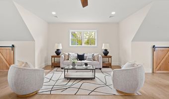 32 Colby Farm Rd, Chester, NH 03036