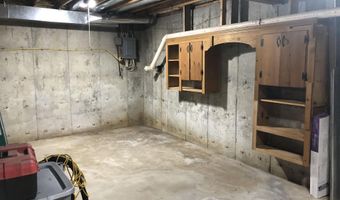 600 Bog Rd, Belvidere Center, VT 05442