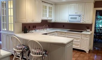 2 Tunxis Pl, Cheshire, CT 06410