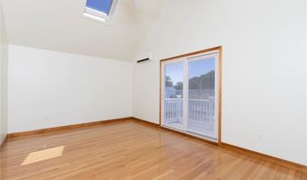 175 Leonard Ave, East Providence, RI 02914