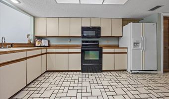 314 8TH St A, Atlantic Beach, FL 32233