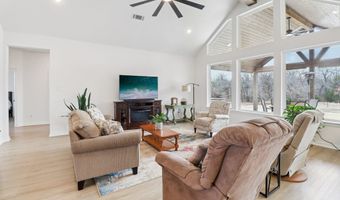 165 Rolling Bend Rd, Alvord, TX 76225