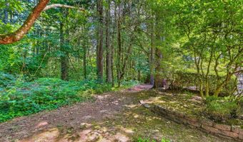 13865 SW SECRETARIET Ln, Beaverton, OR 97008