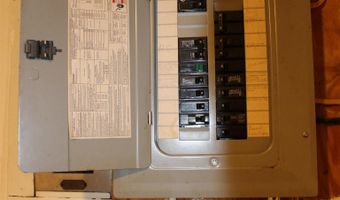 905 Pine St, Atlantic, IA 50022