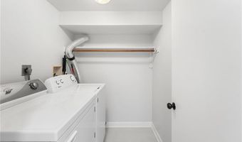 4720 S County Trl, Charlestown, RI 02813