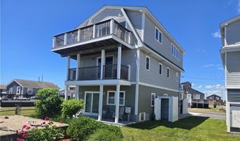 9 Arbeth Rd, Narragansett, RI 02879