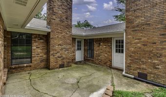 9 Treeway Dr, Brandon, MS 39042