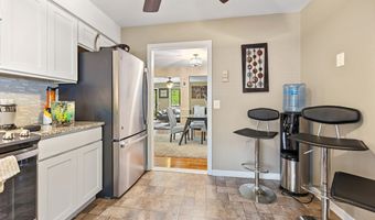 47 Currier Pl 47, Cheshire, CT 06410