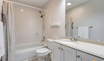 4840 Bryn Mawr Ct 3, Anchorage, AK 99508