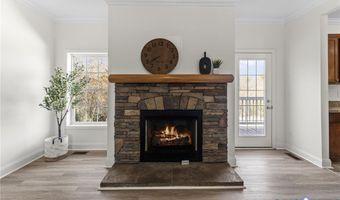 228 Hidden Springs Ln, Aylett, VA 23009