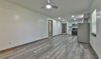 610 S 19th St, Chickasha, OK 73018