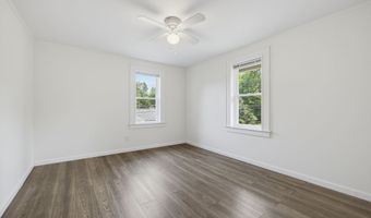 53 Prospect St, Bloomfield, CT 06002