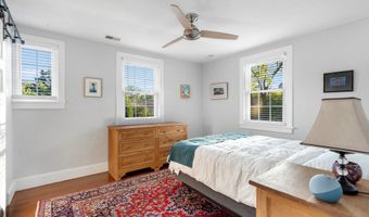 39308 LITTLE RIVER Tpke, Aldie, VA 20105
