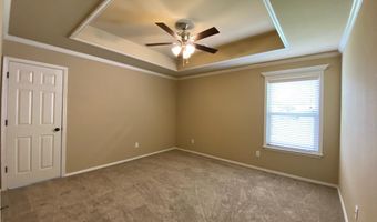 2633 Chapel Creek Dr, Benton, AR 72015