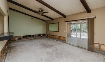 7344 SW Overland Trl, Andover, KS 67002