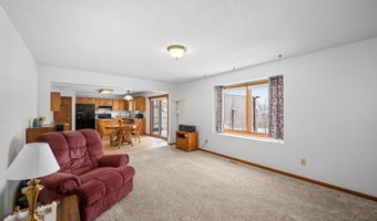 904 Elm St, Auburn, IN 46706