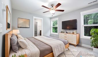 29 Crayton Park Dr, Asheville, NC 28803