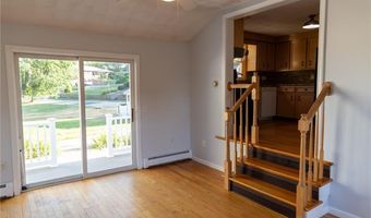 9 Cannon St, Cranston, RI 02920