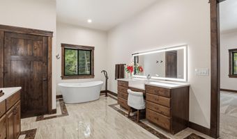 216 Mara Mdws, Athol, ID 83801