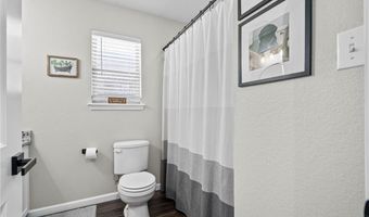209 Bridgewater Dr, Barling, AR 72923