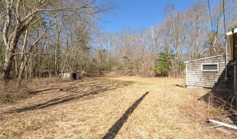 213 Hallville Rd, Exeter, RI 02822