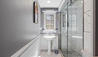 93 Island View Rd, Acton, ME 04001