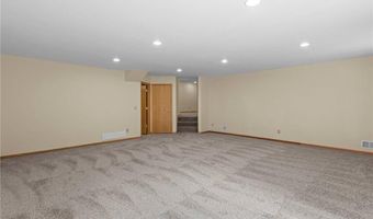13842 Redwood St NW, Andover, MN 55304