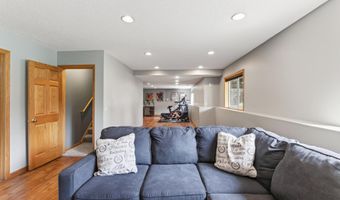 10579 Karston Ave NE, Albertville, MN 55301