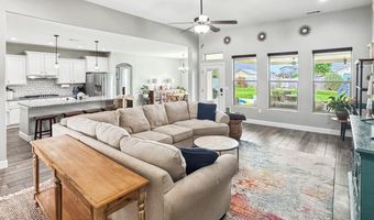 406 Plantation Ct, Carlsbad, NM 88220