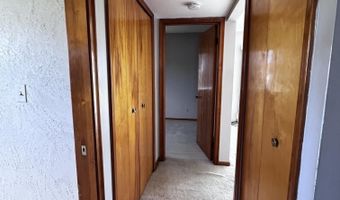6336 Marina Dr, Algonac, MI 48001