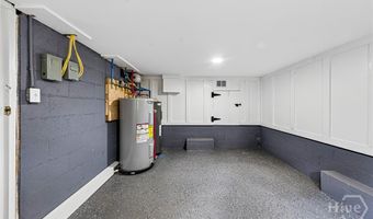 270 Pine Valley Dr, Athens, GA 30606