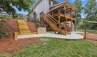 127 Laurel Ridge Dr, Alpharetta, GA 30004