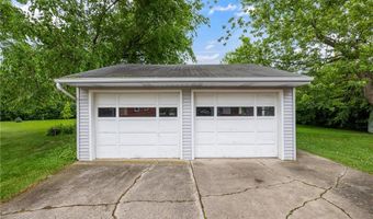 155 Mapleview Dr, Amherst, NY 14226