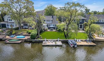7 Sunset Dr, Asbury Park, NJ 07712