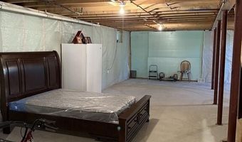 21 Pioneer Way, Aurora, ME 04408