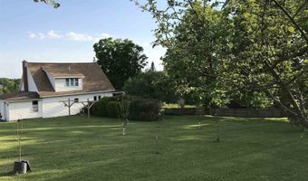 2066 Hinman Settler Rd, Brownington, VT 05860